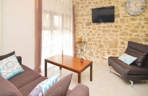 Saint-Jean-de-Maruejols-et-Avejan Otro | Gite 10/18 pers, private swimming pool, on the river bank between Provence and Ardèche