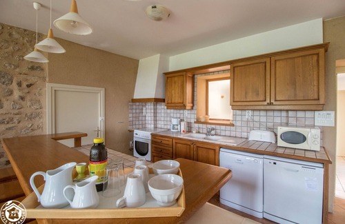 Saint-Quentin-sur-Sauxillanges Casa | Gîte*** HEREST panoramic view of the Monts d'Auvergne