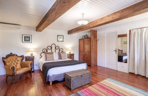 Sainte-Colombe-de-la-Commanderie Cama Y Desayuno | Casa de huéspedes 'Colombine Chambre Double Deluxe' con jardín compartido y aire acondicionado