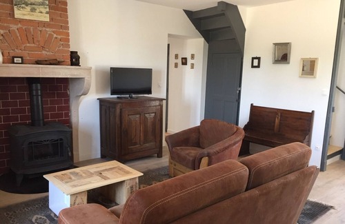 Arbuissonnas Casa | Gîte Dans un Joli Domaine en Plein Cœur du Beaujolais