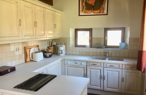 Compreignac Casa | FRANCIA SUROESTE, casa de campo con jardín y piscina en alquiler