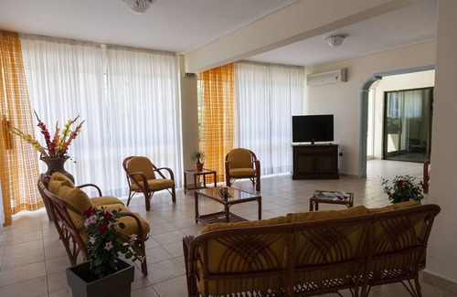 Agios Andreas Hotel | Francisco Hotel