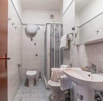 Zona XXXIII Acilia Sud Apartamento | Francy Flat - Tra Ostia e Fiumicino