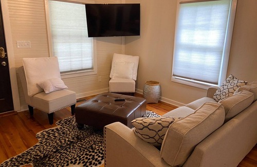 Clemson Cabaña | Frank Howard 111 Farmhouse