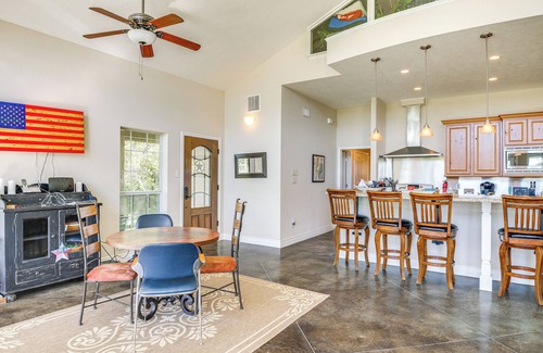 Franklin Casa | Franklin Home w/ Water Views: Outdoor Dining Area!