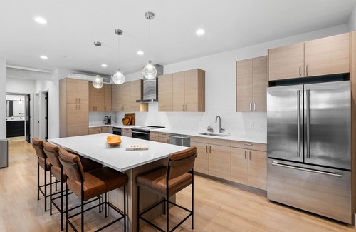 Big Sky Condominio | FRANKLIN TOWN CENTER