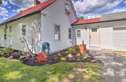 Franklin Casa | Franklin Waterfront Home: Kayaks & Boat House