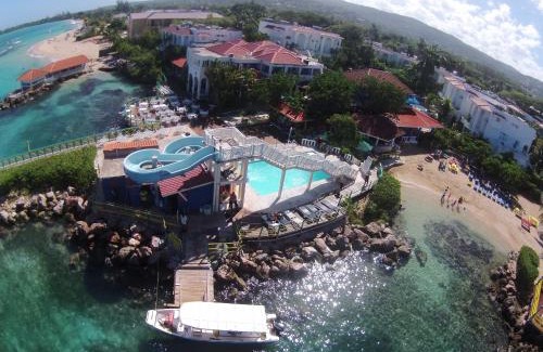 Runaway Bay Complejo | Franklyn D Resort & Spa All Inclusive