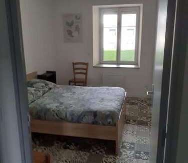 Frasne Apartamento | Frasne logement entier. Gîte les Brimbelles