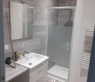 Frasne Apartamento | Frasne logement entier. Gîte les Brimbelles