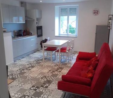 Frasne Apartamento | Frasne logement entier. Gîte les Brimbelles