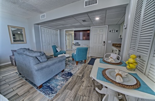 Long Beach Condominio | Free Beach Chair/Umbrella Service! Tower 4-307E Long Beach Resort