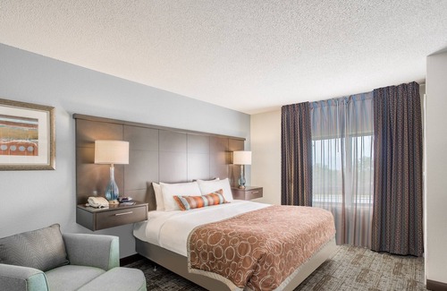 Christiana Condominio | Desayuno gratis. Piscina. 10 minutos en coche de la Universidad de Delaware!