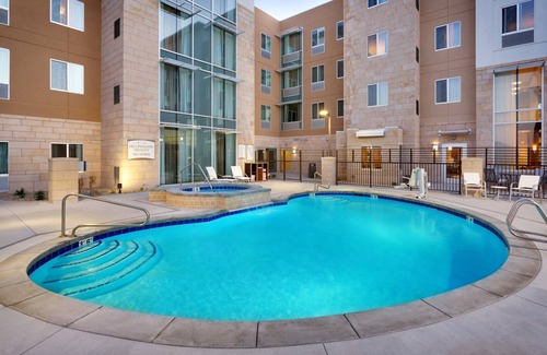 Lehi Apartamento | Free Breakfast. Pool & Hot Tub. Gym. Near Traverse Mountain Shopping Center!