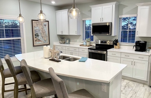 Ono Island Casa | GOLF CART INCLUDED! Regal Seagull 3bd/3ba Townhouse | Gated Beach/Golf Community