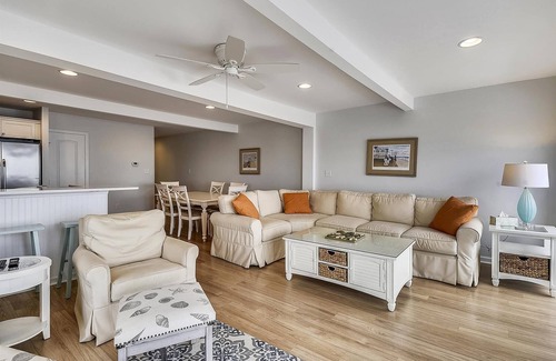 Fenwick Island Condominio | ¡¡¡ACTIVIDADES DIARIAS GRATIS !!! Increíble condominio frente al mar ubicado justo al norte de Fenwick Island State Park ha sido completamente renovado para la temporada de verano de 2017!