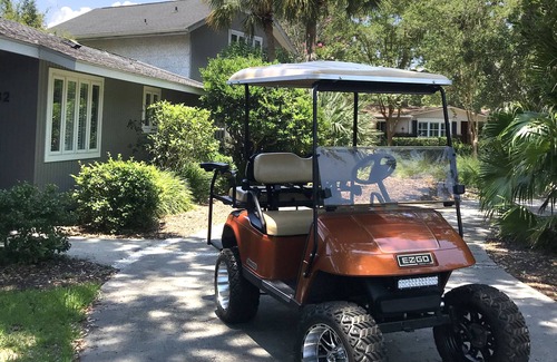 Saint Simons Heights Casa | Free Golf Cart, Kayaks - Close to Beach!