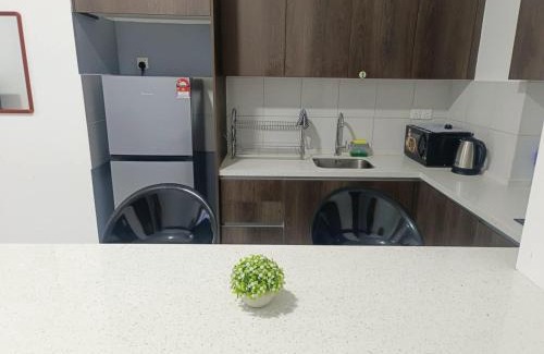 Bandar Kota Bharu Apartamento | #Free Netflix 1BR Troika Residensi Kota Bharu By AGhome