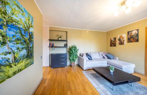 Tatari Apartamento | Free Parking 2 BR city center