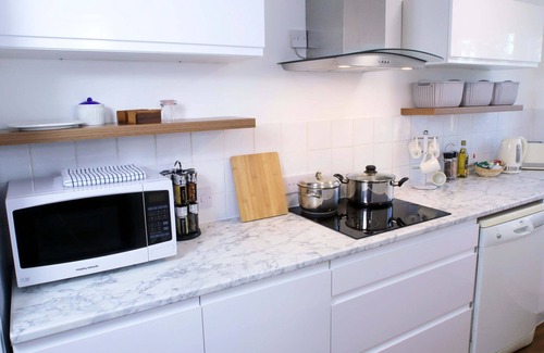 Newmarket Apartamento | FREE parking, Central Location,1 Bedroom Apartment near Tattersalls