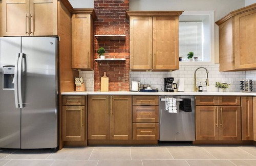 Point Breeze North Casa | Games+Netflix+BBQ+FREE Parking Near Bakery Square