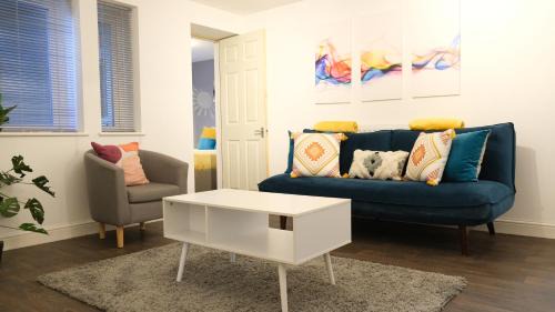 Bedford Apartamento | Free Parking & Garden & Central Contractor
