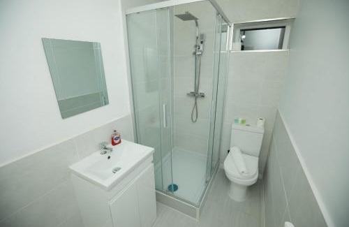 Loughborough Apartamento | Free Parking - Large House - Groups - Contractors - Loughborough