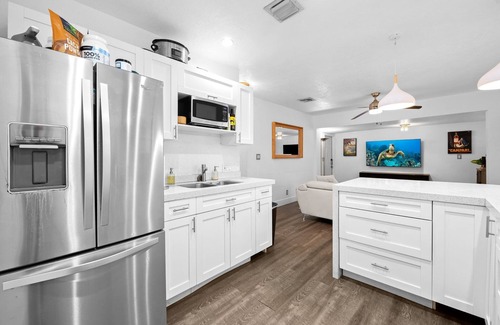 Croissant Park Casa | Free Parking Minutes from Downtown Las Olas