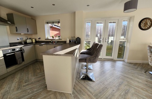 Wellingborough Casa | FREE Parking, Short & Long Relocation Stay, Insurance, Business. Great Location!