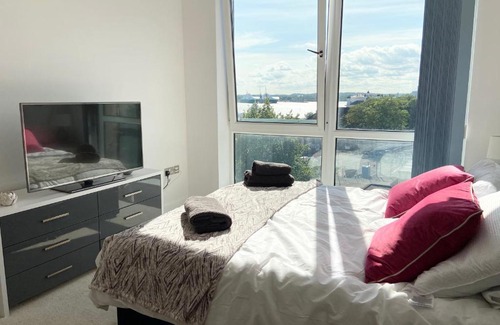 Southampton City Centre Apartamento | !FREE PARKING with BALCONY! - Ocean Views Apartment - 4 single beds or 2 doubles