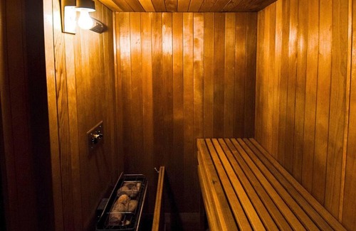 Mount Jackson Casa | Free Resort Passes - Hot Tub - Sauna - Views - Fast Wi-Fi - Pet Friendly
