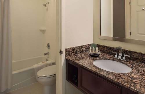 O'Hare Complejo | Free Shuttle to Chicago O'Hare Intl Airport! Pet-friendly Property!