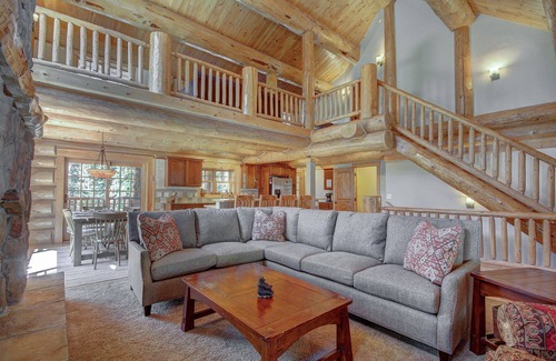 Quandary Village Casa | Actividades GRATUITAS de SkyCard - Hermosa cabaña de troncos, bañera de hidromasaje, 2 Master Suites - Timber Ridge Lodge