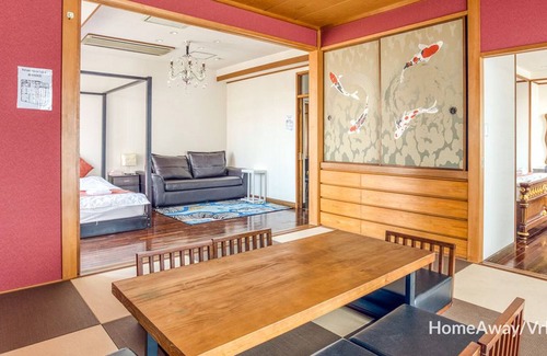 Ikuno Casa | WIFI gratuito a 400㎡ 20m de la estación de metro Nanjing !!/ Namba 20 minutos / Umeda 30 minutos / USJ 35 minutos / Aeropuerto Kansai 60 minutos / Máximo 30 personas pueden quedarse / 400㎡ /