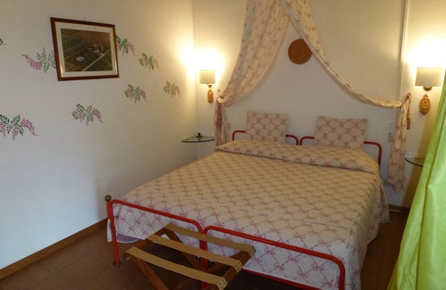 Torgiano Otro | WIFI gratis. Huerta orgánica gratuita, vino de cortesía. Asís y Perugia cerca.