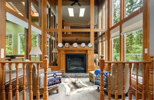 Calgary Casa | Freele Escape Secluded Nature Haven Sleeps 17