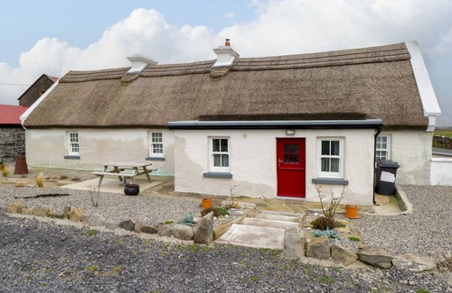 Keadue Cabaña | FREEMANS COTTAGE, family friendly in Enniscrone, County Sligo