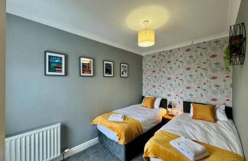 Cleethorpes Casa | Freeston House - Great for Contractors or Family Holidays