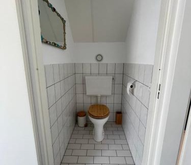 Heel Casa | Freistehendes Ferienhaus am See Nähe Roermond