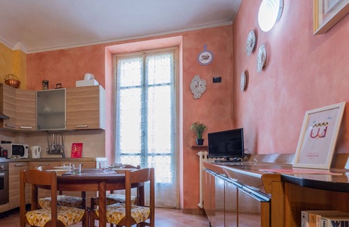Cenisia Apartamento | Frejus Apartment by Wonderful Italy