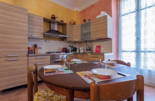 Cenisia Apartamento | Frejus Apartment by Wonderful Italy