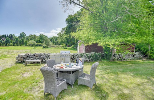 Stonington Casa | French Château Near Beaches, Mystic & Casinos!