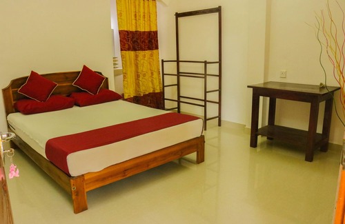 Uppuveli Hotel | French Garden Eagle wings Inn