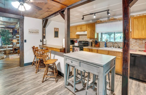 French Lick Cabina | French Lick Getaway w/ Deck, Grill & Fire Pit!