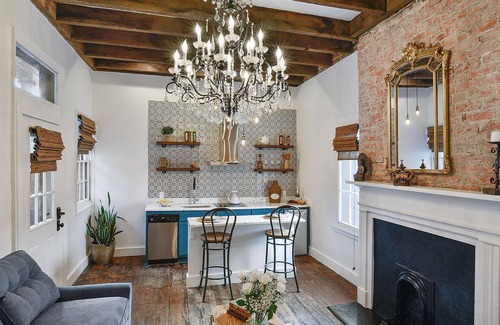French Quarter Hotel | French Quarter Mansion