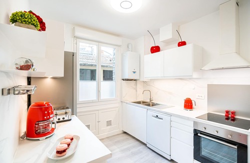 Hincmar Apartamento | 💙🤍❤️ FRENCH TOUCH' CATHEDRAL