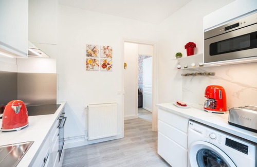 Hincmar Apartamento | 💙🤍❤️ FRENCH TOUCH' CATHEDRAL