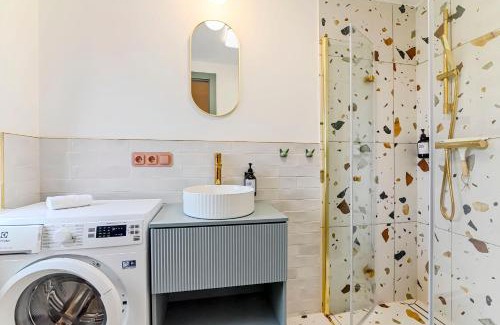 Centrum Apartamento | Frenchie w kamienicy
