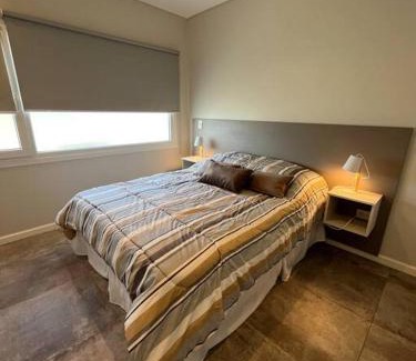 Puerto Madryn Apartamento | Frente a la playa, encantador departamento en PB