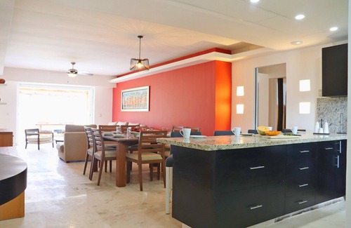Puerto Morelos Apartamento | Frente al Mar, Jacuzzi, Cama King, Estacionamento